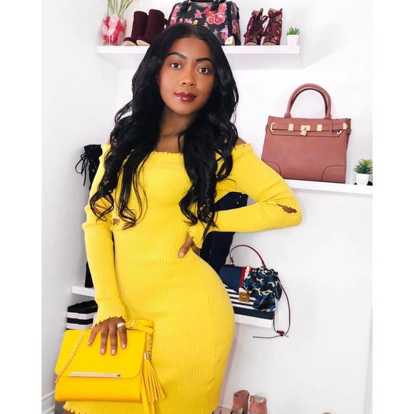 Meet your Posher, Tina - Picture 1 of 1